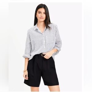 LOFT Dobby Everyday Relaxed Pocket Shirt